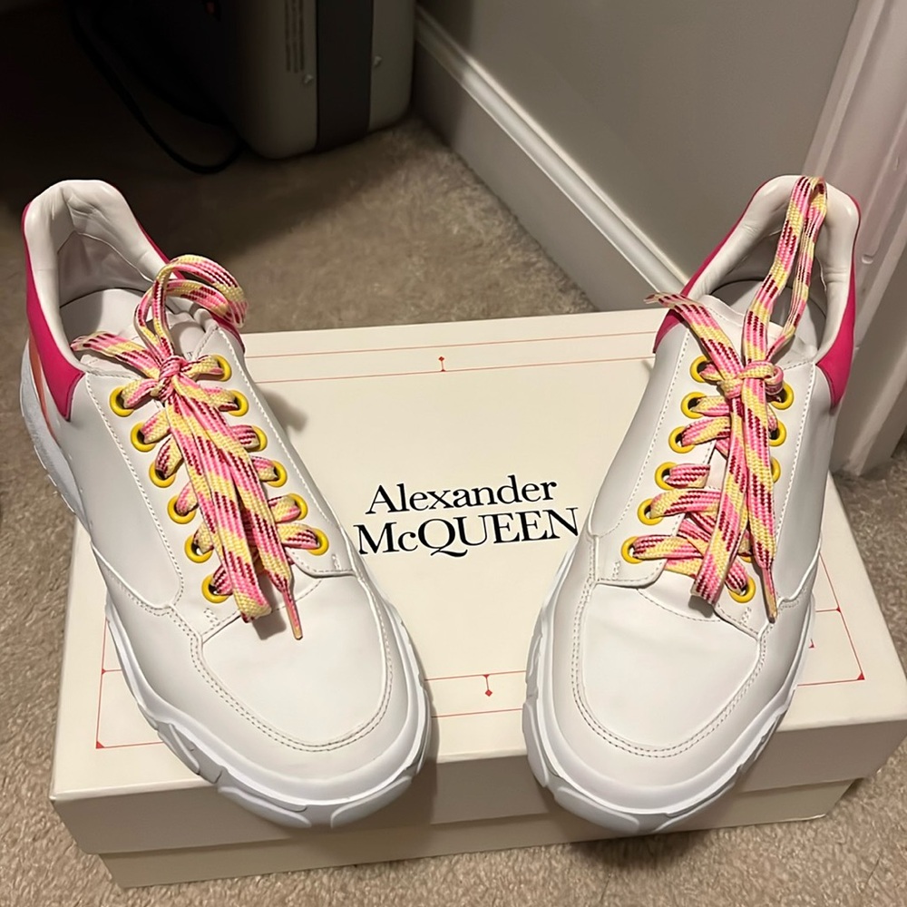 Alexander McQueen White and Pink Sneakers with Chunky Design